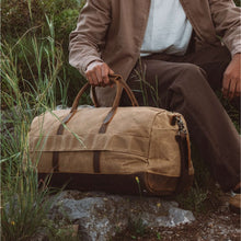 Load image into Gallery viewer, Weekender Bag