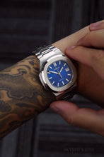 Load image into Gallery viewer, Mod Nautilus Silver Blue