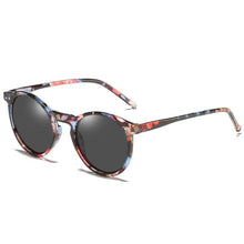 Load image into Gallery viewer, Polarized Unisex Men and Woman Retro Vintage Sunglasses With UV400 Protection