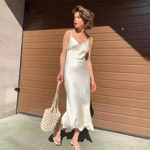 Load image into Gallery viewer, Sling Style Collage Stitching Long Swing Skirt in Sweet Plain Pattern - Polyester Fiber