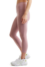Load image into Gallery viewer, Women's Side Phone Pockets 21" Inseam Capri by CoverGirl