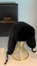 Load image into Gallery viewer, Genuine Leather Shearling Hat Unisex