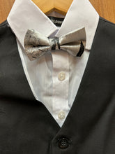 Load image into Gallery viewer, Kids World Of USA Silver Floral Print 5 Piece Boy’s Suit