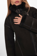 Load image into Gallery viewer, Faux Shearling Jacket