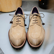 Load image into Gallery viewer, 26-224-OAK CAMPO Sueded Goatskin Lace Up with Wax Finish, Oak