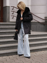 Load image into Gallery viewer, ⇆ Reversible Faux Shearling Hooded Coat