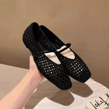 Load image into Gallery viewer, Women's Woven Square Toe Slip-On Pumps – Retro Roman Low Heel