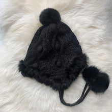 Load image into Gallery viewer, Women’s Fashion Winter Wool Hat – Warm Classic Cold-Weather Beanie