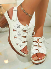 Load image into Gallery viewer, Stylish Block Heel Sandals : With Laces