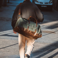 Load image into Gallery viewer, Weekender Bag