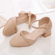Load image into Gallery viewer, Women's Mid-Heel Slingback Pumps – Square Toe Buckle Strap