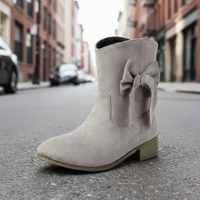 Load image into Gallery viewer, Low Heel Suede Large Size Sweet Bow Casual Boots