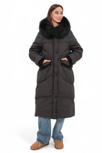 Load image into Gallery viewer, Genuine Fur Trim Down Fill Coat