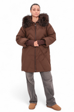 Load image into Gallery viewer, Genuine Fur Trim Down Fill Coat