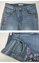 Load image into Gallery viewer, Women's High-Waist Vintage Stretchy Slim-Fit Flared Denim Pants