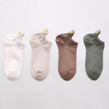Load image into Gallery viewer, 4 Pairs Fashion Socks New Spring Cotton Non-Slip No-Show Boat Socks Novelty Girls Cute Heart Embroidery Casual Funny Ankle Socks Pack For Women