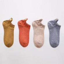 Load image into Gallery viewer, 4 Pairs Fashion Socks New Spring Cotton Non-Slip No-Show Boat Socks Novelty Girls Cute Heart Embroidery Casual Funny Ankle Socks Pack For Women
