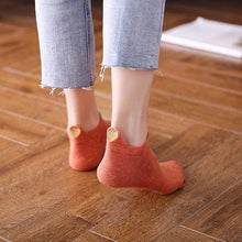 Load image into Gallery viewer, 4 Pairs Fashion Socks New Spring Cotton Non-Slip No-Show Boat Socks Novelty Girls Cute Heart Embroidery Casual Funny Ankle Socks Pack For Women