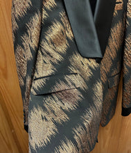 Load image into Gallery viewer, Moda Color Exclusive Black/Gold 3-Piece Slim Fit Turkish Suit