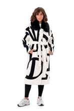 Load image into Gallery viewer, Maru Eco Fur Intarsia Winter Coat