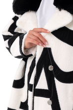 Load image into Gallery viewer, Maru Eco Fur Intarsia Winter Coat