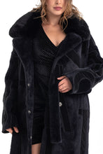 Load image into Gallery viewer, Maru Wool Blend Intarsia Winter Coat