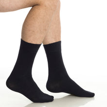 Load image into Gallery viewer, Men’s & Women’s Bamboo Diabetic Crew Socks 4-Pack