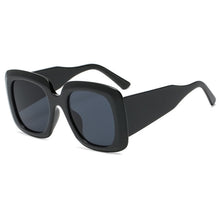 Load image into Gallery viewer, Retro Outdoor UV400 Sunglasses – 6 Bold Colorways