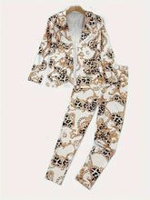 Load image into Gallery viewer, Geometric Print Two-Piece Blazer Set