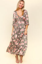 Load image into Gallery viewer, Twisted Detail Ruffled Hem Floral Dress with Side Pockets For Women – Feminine Floral Print, Sophisticated Twist Detail, Fun Ruffled Hem & Convenient Pockets
