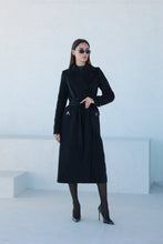 Load image into Gallery viewer, Alaska Classic Cashmere Blend Overcoat in Black