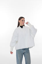 Load image into Gallery viewer, Mia Light Jacket in White