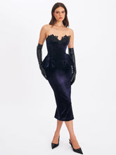 Load image into Gallery viewer, Pascha Black Lace Appliqué Strapless Peplum Midi Dress
