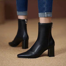 Load image into Gallery viewer, Soft Leather Zip-Back Velvet-Lined Skinny Boots — Sleek Heels