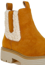 Load image into Gallery viewer, Mothman Faux Fur Detail Chunky Ankle Boots
