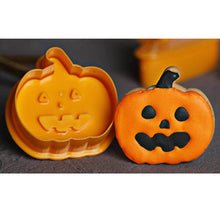 Load image into Gallery viewer, 4Pcs/set Plastic Christmas Christmas Tree Halloween Pumpkin Ghost Theme Cookie Cutter Plunger Fondant Chocolate Mold Halloween Cookie Cutters Thanksgiving Fall Christmas Cookie Cutters Biscuit Mold 3D Mini Fondant Cookie Tools