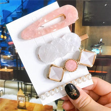 Load image into Gallery viewer, 4pcs/set Women Hair Accessories Jewelry Korean Simulation Pearl Barrette Love Hearts Hair Clips For Girls Pink Hairpins Wedding Hair Accessories for Brides and Bridesmaids