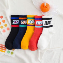 Load image into Gallery viewer, 5 Pairs Fashion Unisex Cute Cartoon face Patterned Long Socks Soft Breathable Cotton Material Sport Summer Warm Winter Funny Harajuku Socks For Men And Women