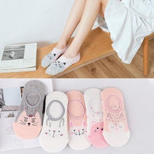 Load image into Gallery viewer, 5 Pairs/Set Women's Cotton Happy Cute Cat Short Socks Print Cartoon Animal Casual Summer Socks Red Heart Funny Ankle Socks Pure Cotton Socks For Men And Women