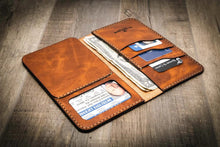 Load image into Gallery viewer, Badge Long Wallet