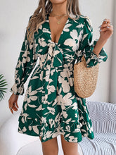 Load image into Gallery viewer, Feminine Lilac Ruffled Printed Long Sleeve Dress Summer Cute Midi Dress