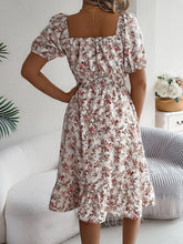 Load image into Gallery viewer, Ruffled Hem Floral Puff Sleeve Dress