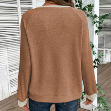 Load image into Gallery viewer, Women’s Color-Block V-Neck Pullover