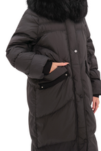 Load image into Gallery viewer, Genuine Fur Trim Down Fill Coat