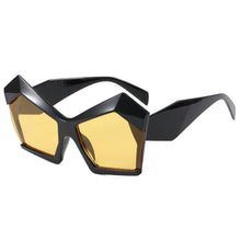 Load image into Gallery viewer, Oversized Square Cateye Polarized Sunglasses Big Trendy Style Fashionable Personality Big Frame Sunglasses New Fashionable & Popular Street Style Sunglasses For Women