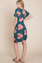 Load image into Gallery viewer, New Summer Floral Round Neck Short Tee Dress with Pockets For Women – Casual and Comfortable Floral Tee Dress with Pockets for Everyday Wear