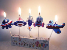 Load image into Gallery viewer, 5PCS/Set Airplane Candle Cartoon Aircraft Spacecraft Rocket Birthday Cake Candles Outer Space Party Favors Cute Space Ship Cake Decorations for Kids Perfect for Birthday Party Children Carnival Party And Cupcake Decorative Candle For Kids Party
