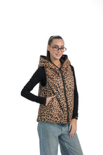 Load image into Gallery viewer, ⇆ Reversible Light Insulated Vest Black | Leo