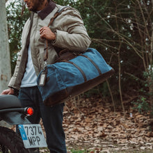 Load image into Gallery viewer, Weekender Bag