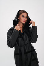 Load image into Gallery viewer, Genuine Shearling Lamb Leather ⇆ Reversible Coat